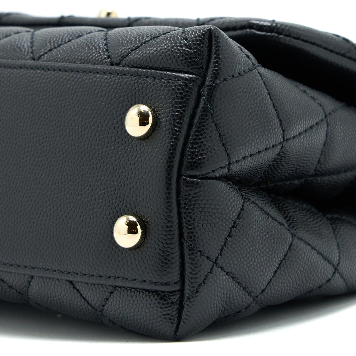 chanel-small-coco-handle-caviar-black-lghw-1