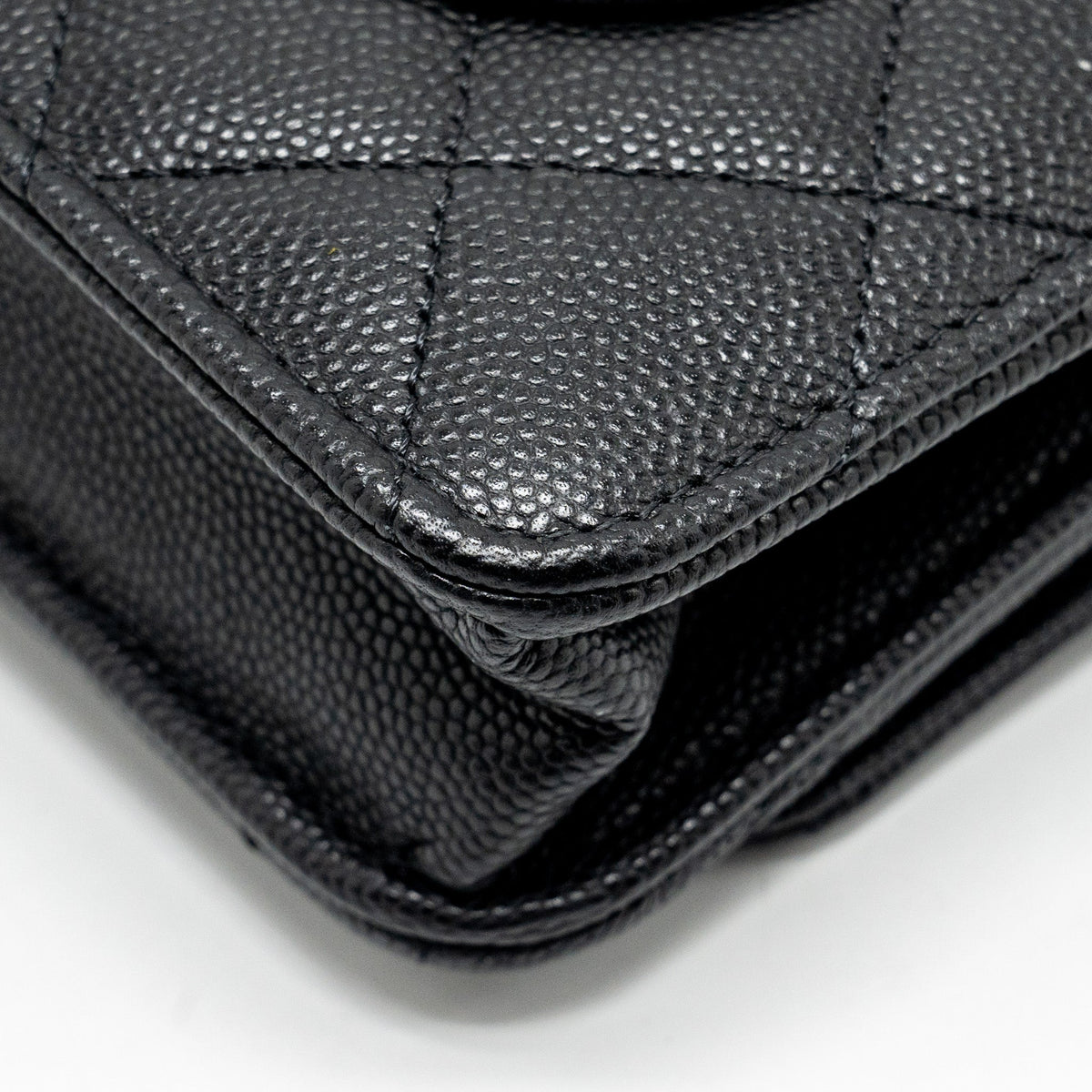 chanel-coco-casino-wallet-on-chain-caviar-black-ghw-microchip-copy