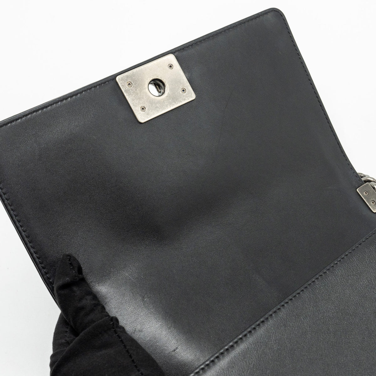 chanel-medium-boy-bag-calfskin-black-ruthenium-hardware-1