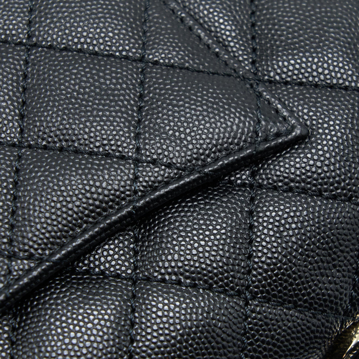 chanel-small-coco-handle-caviar-black-lghw-1