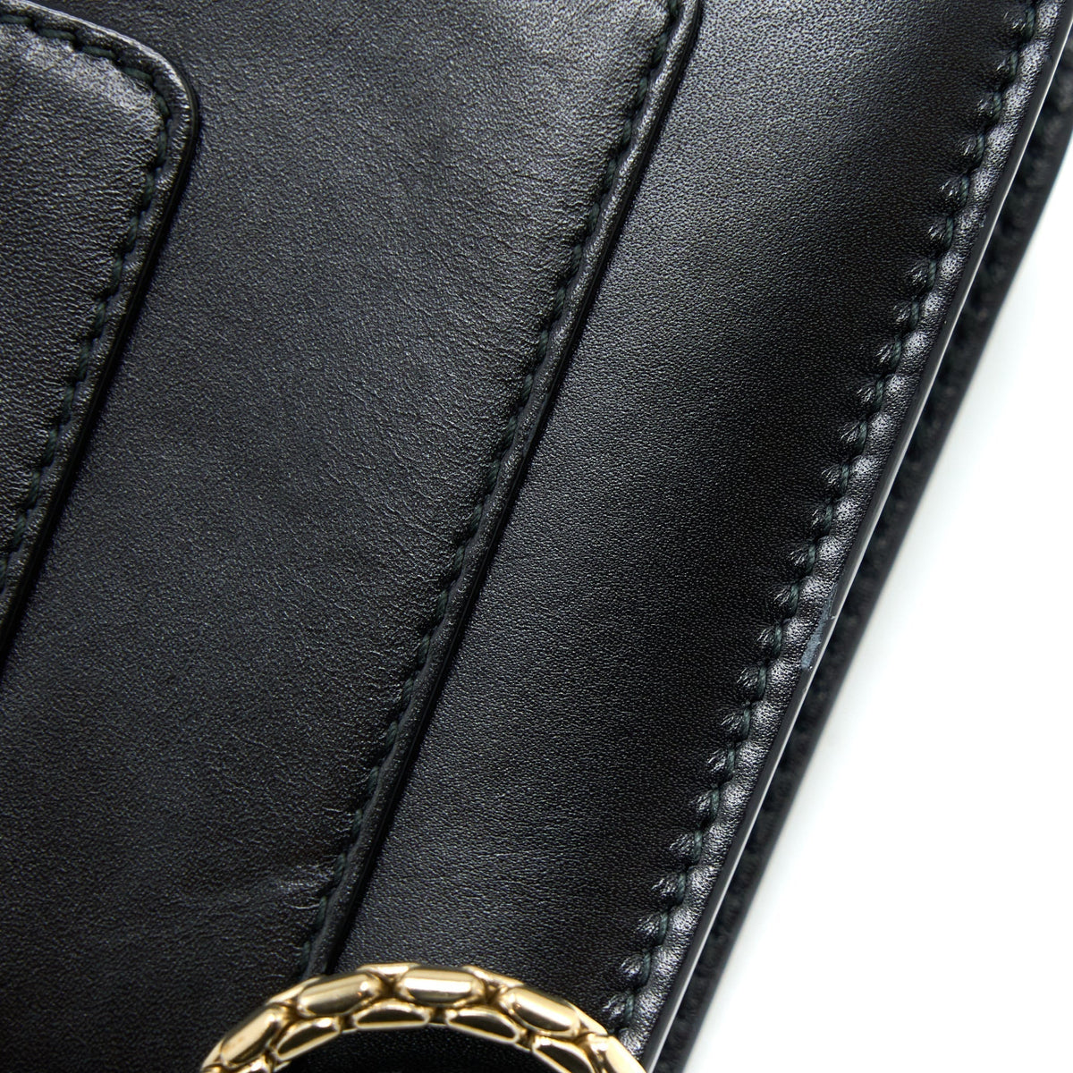 bvlgari-serpenti-clutch-with-chain-calfskin-black-ghw