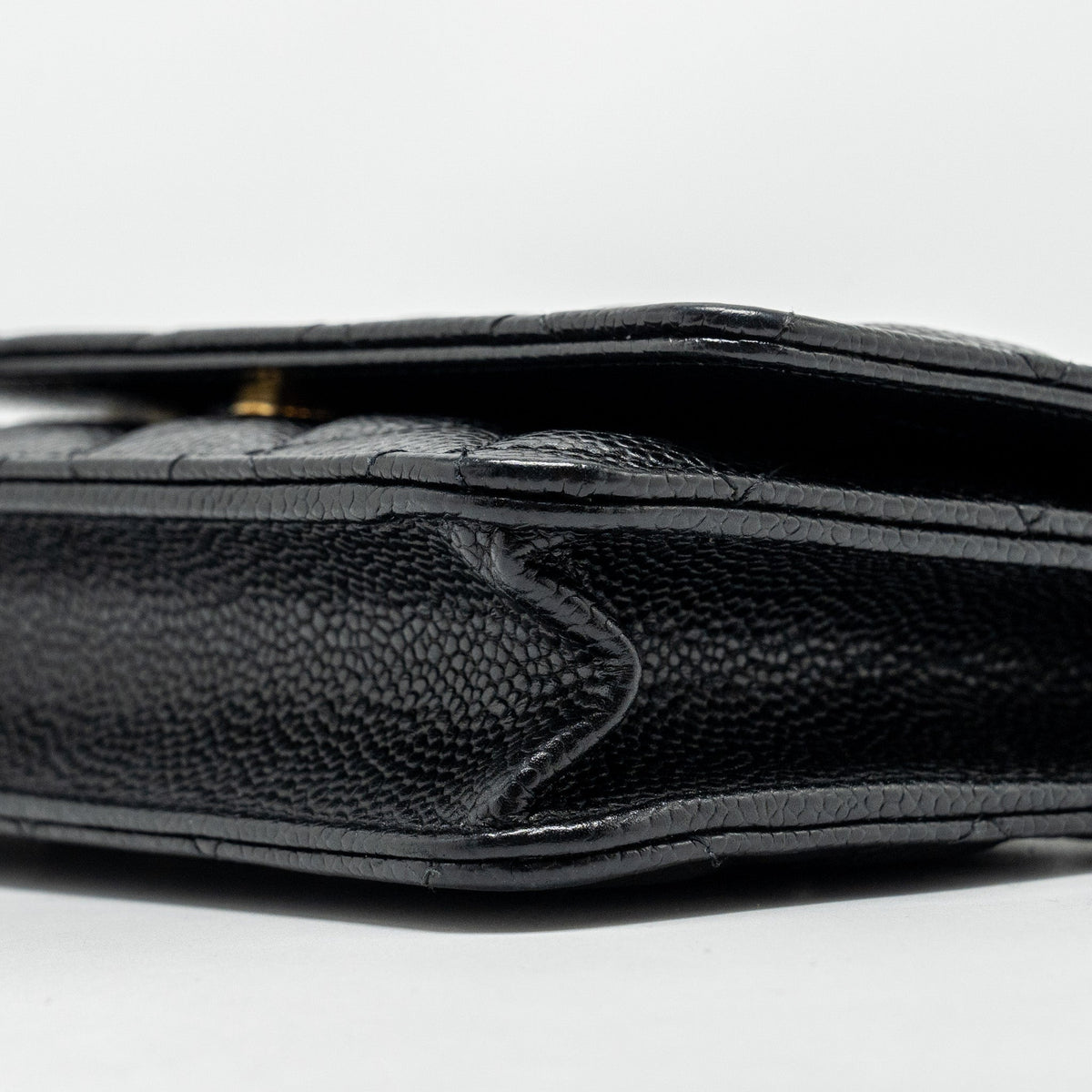 chanel-classic-wallet-on-chain-caviar-black-ghw-18