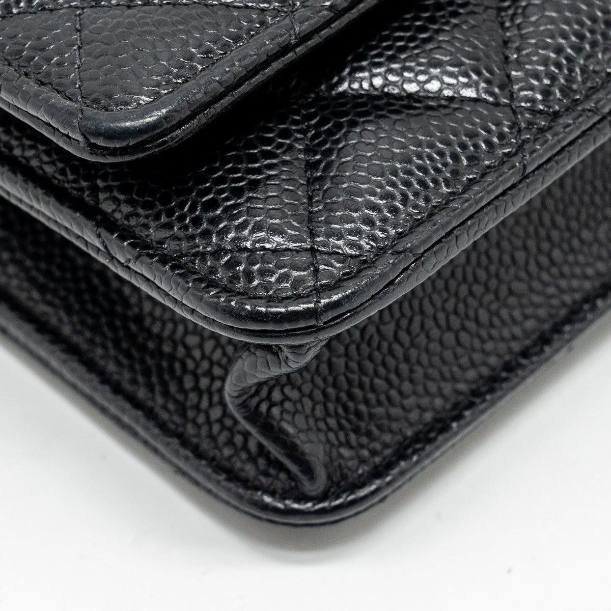 chanel-classic-wallet-on-chain-caviar-black-ghw-18