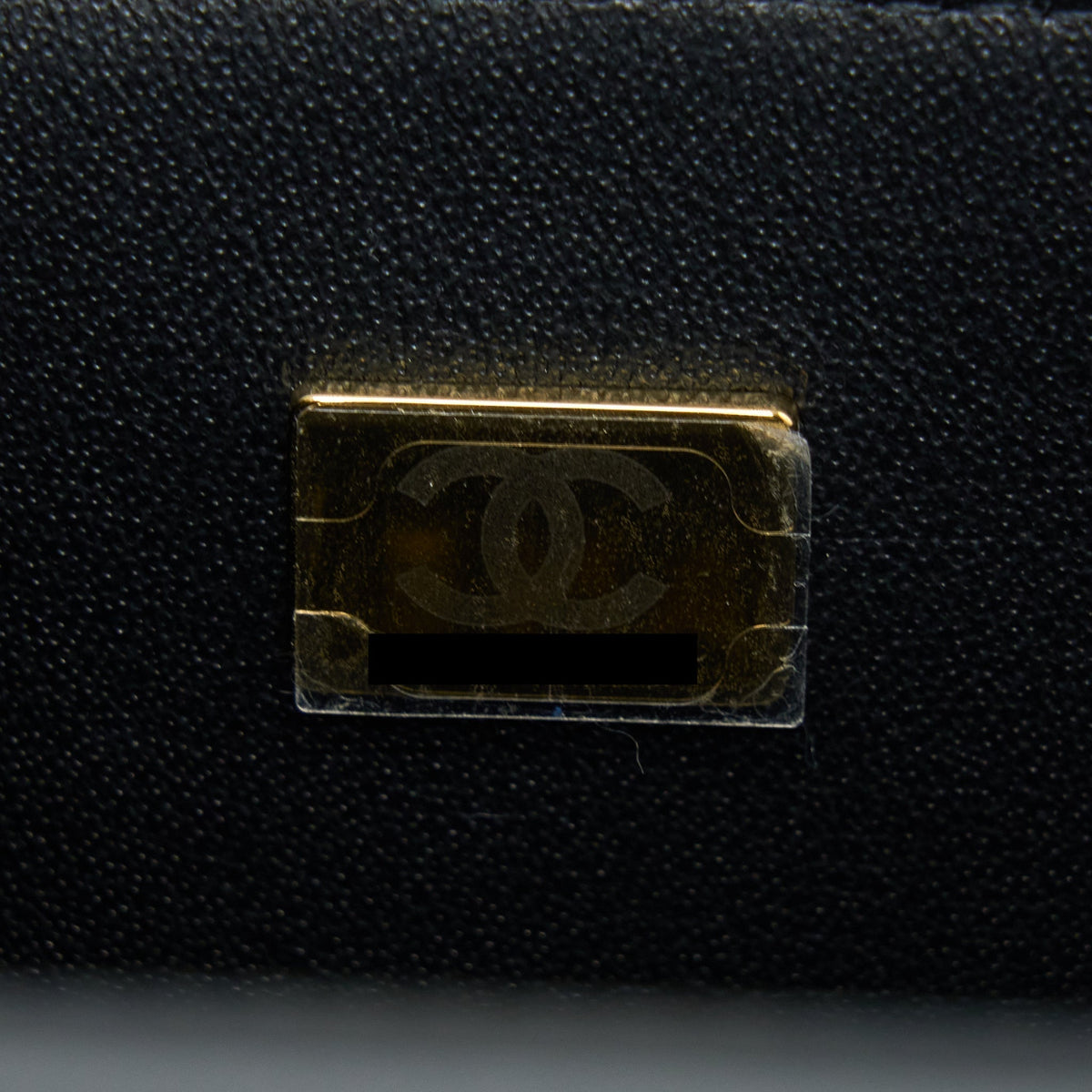 chanel-21k-top-handle-mini-rectangular-flap-bag-lambskin-black-brushed-ghwmicrochip