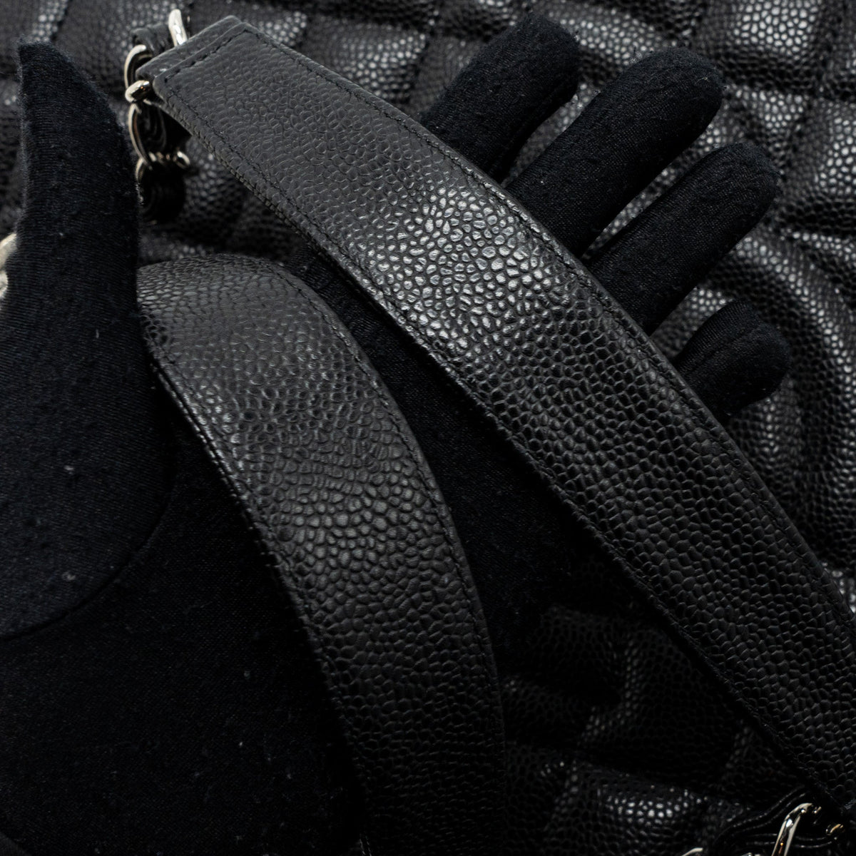 chanel-grand-shopping-tote-caviar-black-shw-1