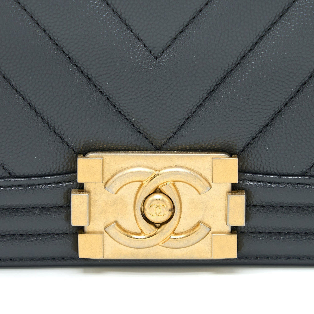 chanel-small-boy-bag-chevron-caviar-dark-grey-brushed-ghw-microchip
