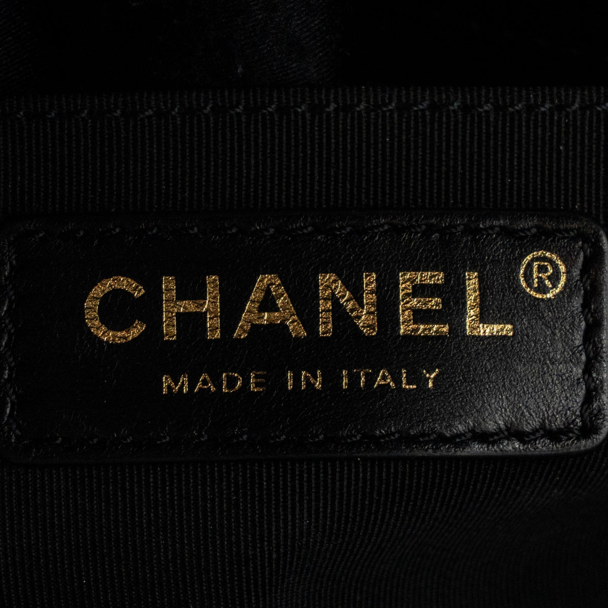 chanel-medium-boy-bag-caviar-black-brushed-ghw-microchip-1