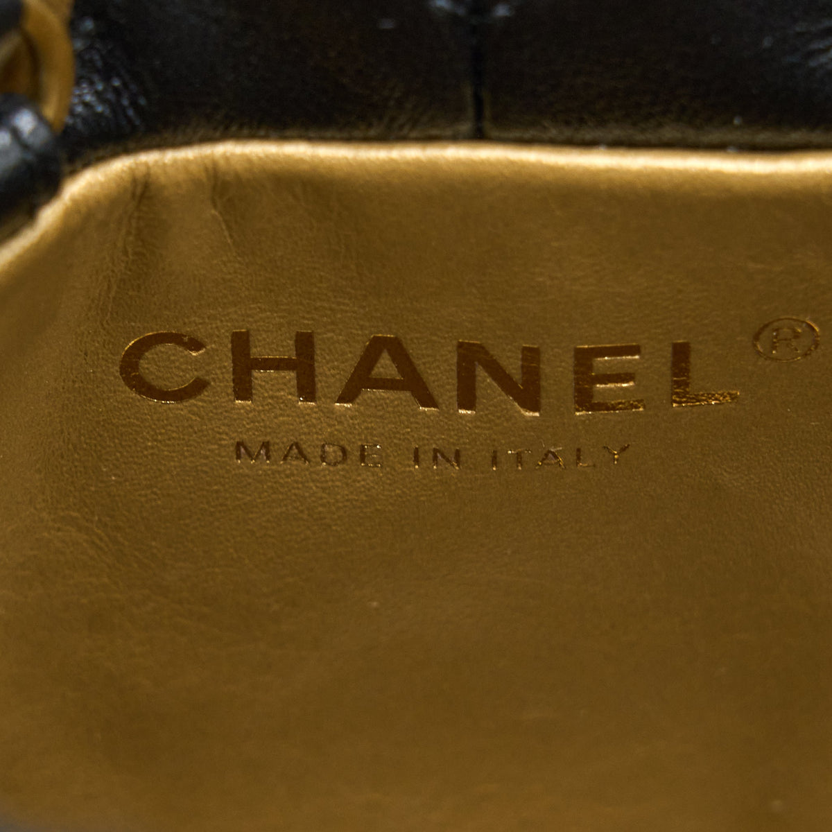 chanel-22s-pearl-crush-bucket-bag-lambskin-black-brushed-ghw-microchip-copy-copy