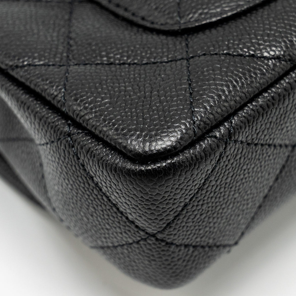chanel-coco-love-mini-flap-bag-with-adjustable-chain-caviar-black-ghw-microchip-copy