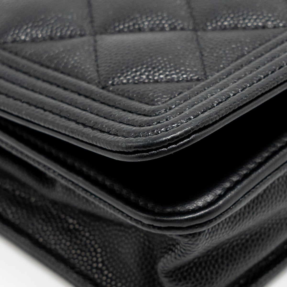chanel-boy-wallet-on-chain-caviar-black-ghw-4