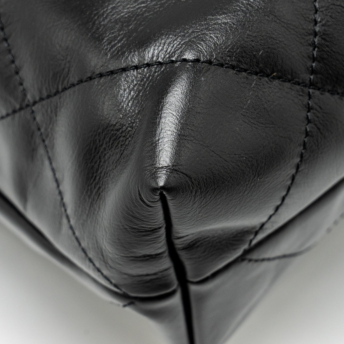 chanel-small-22-bag-shiny-calfskin-black-ghw-microchip-copy-1