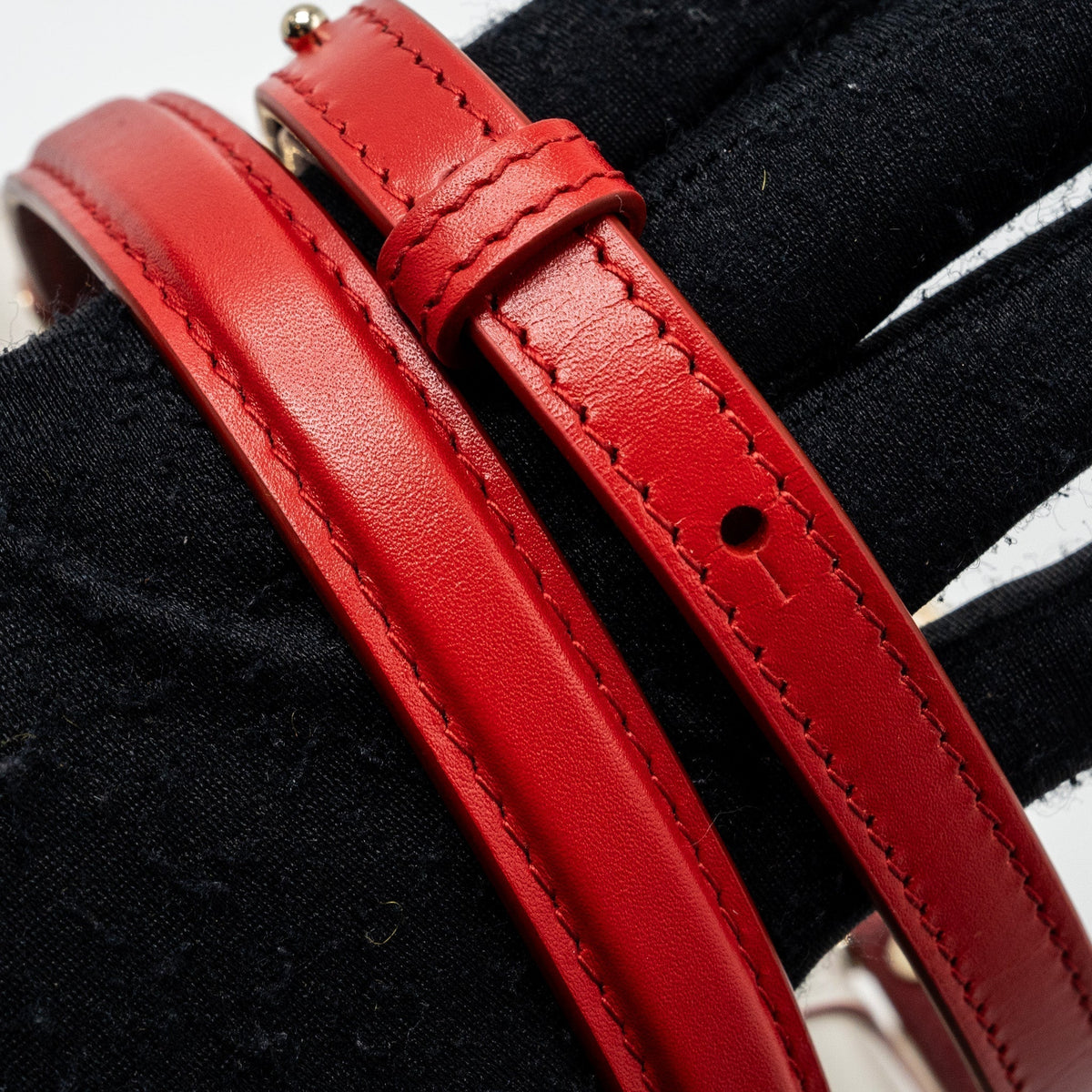 bvlgari-top-handle-serpenti-bag-calfskin-white-red-lghw