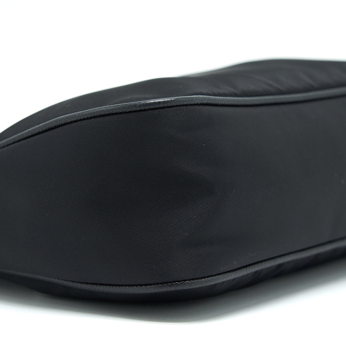prada-reedition-2005-black-shw