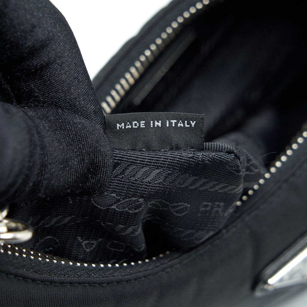 prada-reedition-2005-black-shw