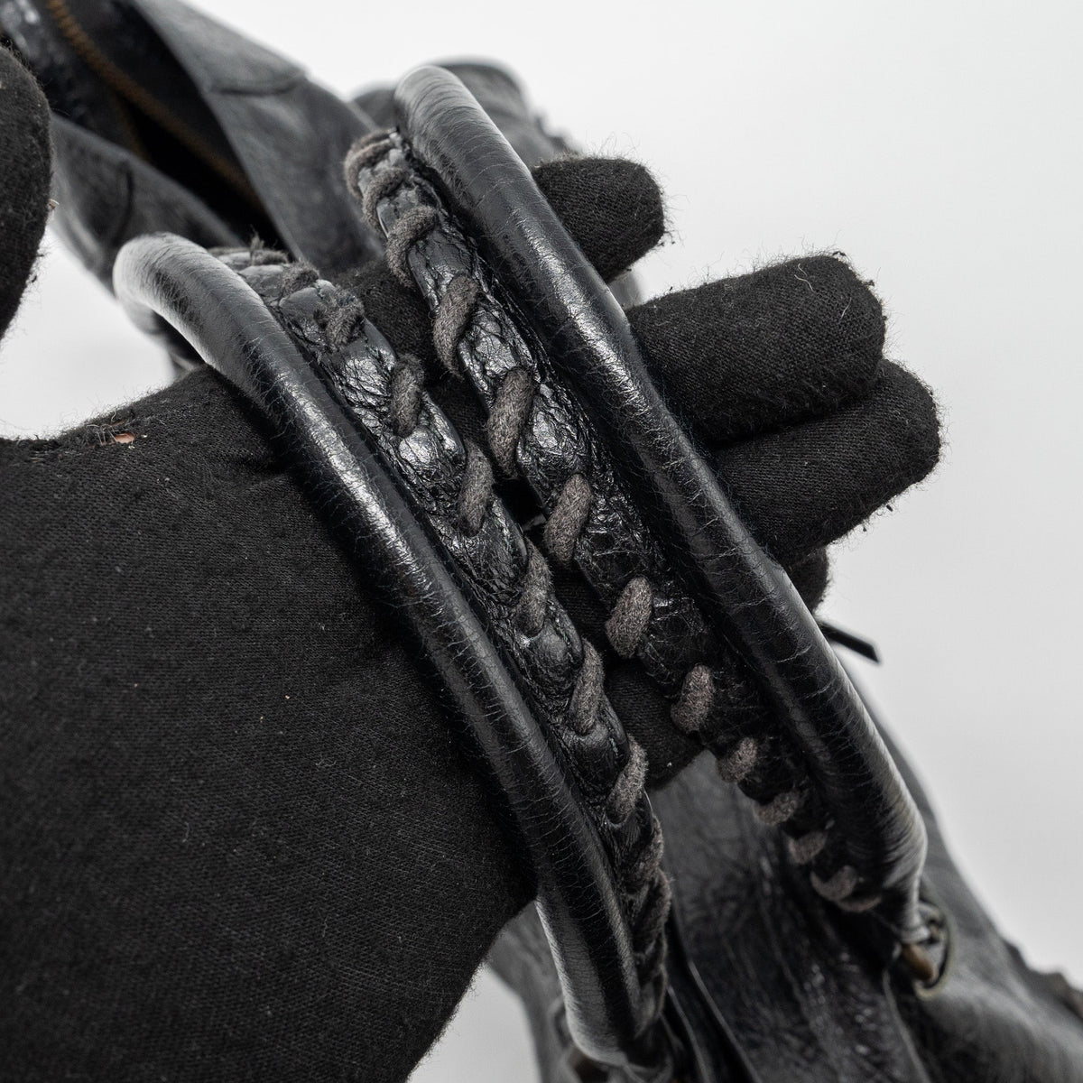 balenciaga-city-bag-calfskin-black-ruthenium-hardware