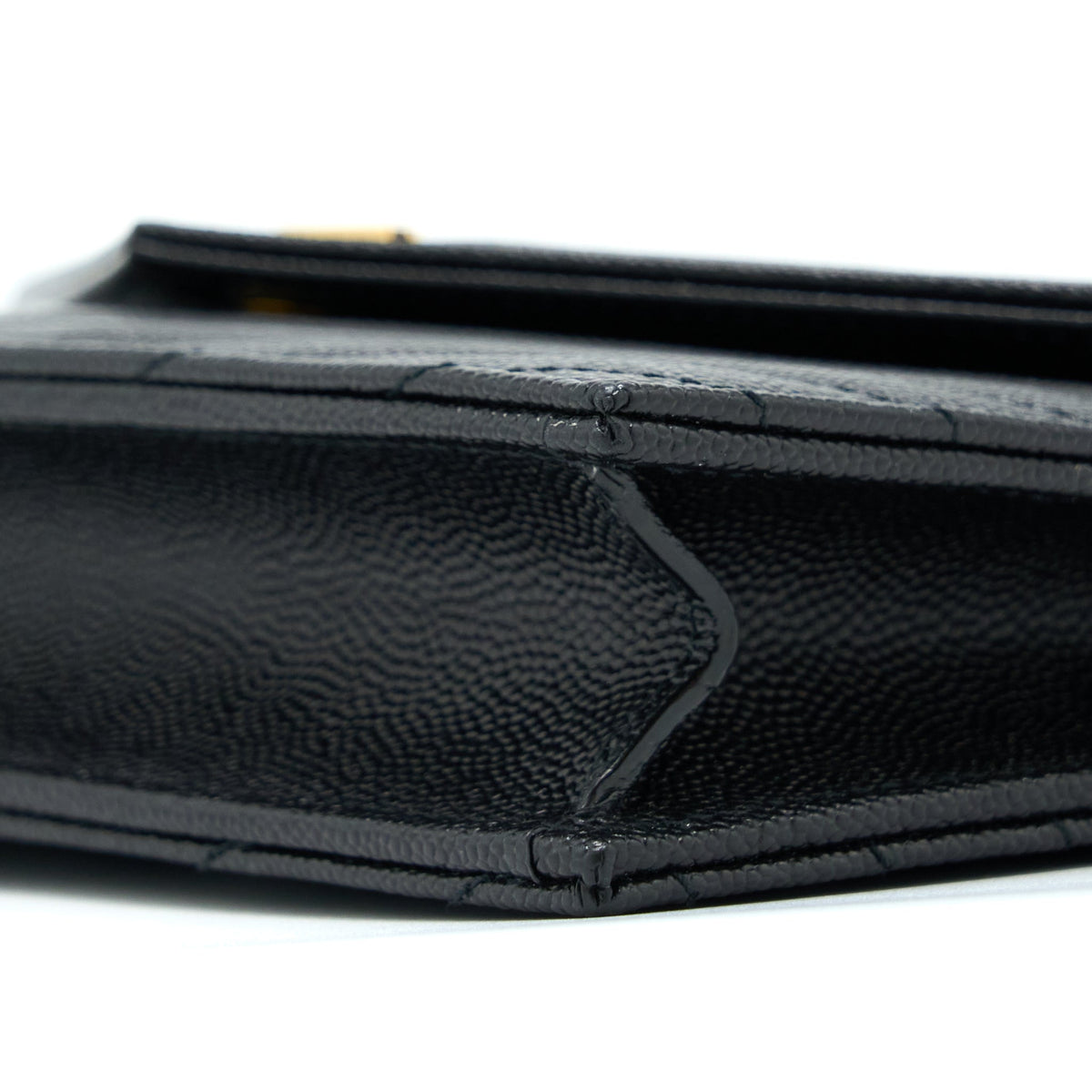 saint-laurent-ysl-envelop-chain-wallet-black-ghw