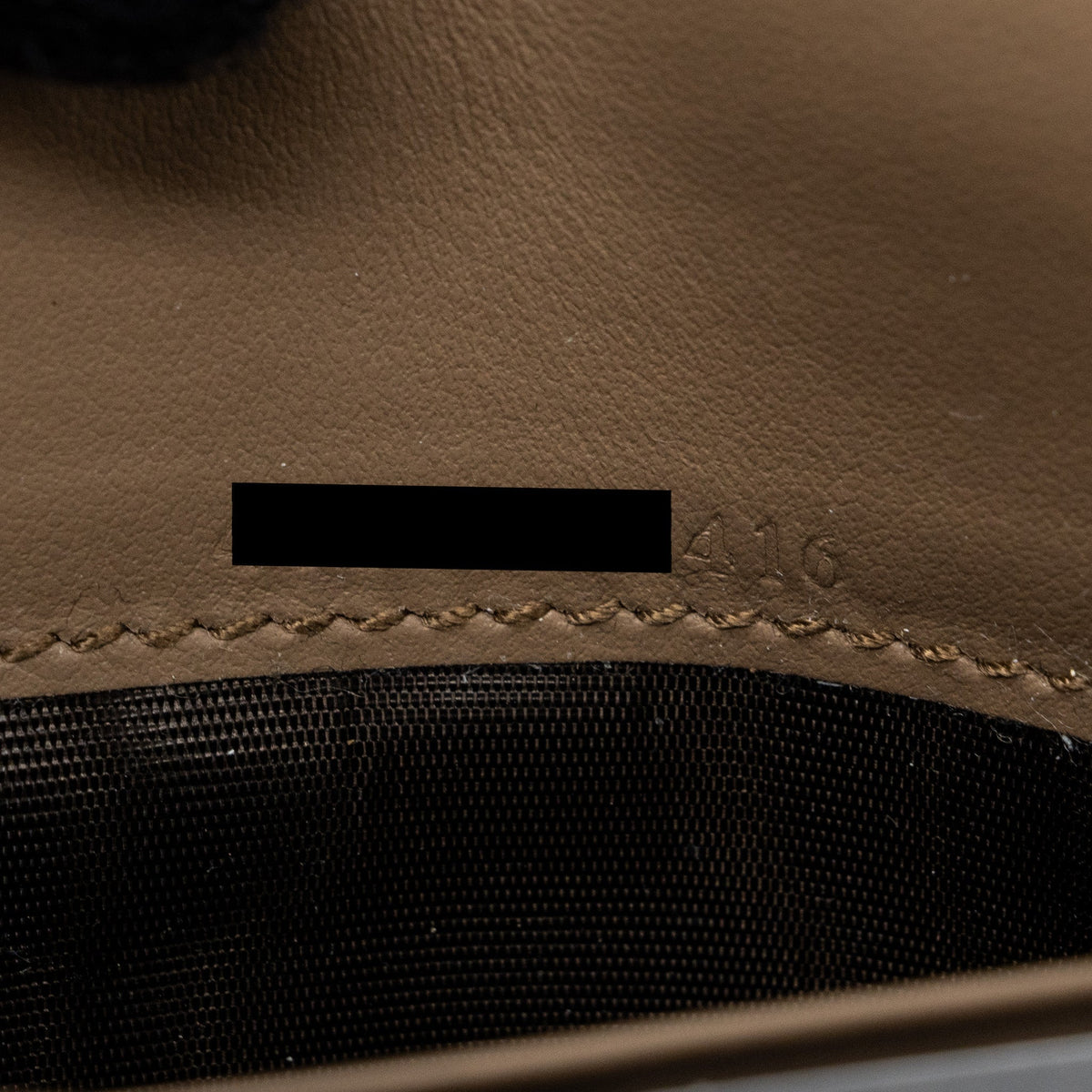 gucci-dionysus-wallet-on-chain-gg-supreme-canvas-leather-beige-ebony-shw