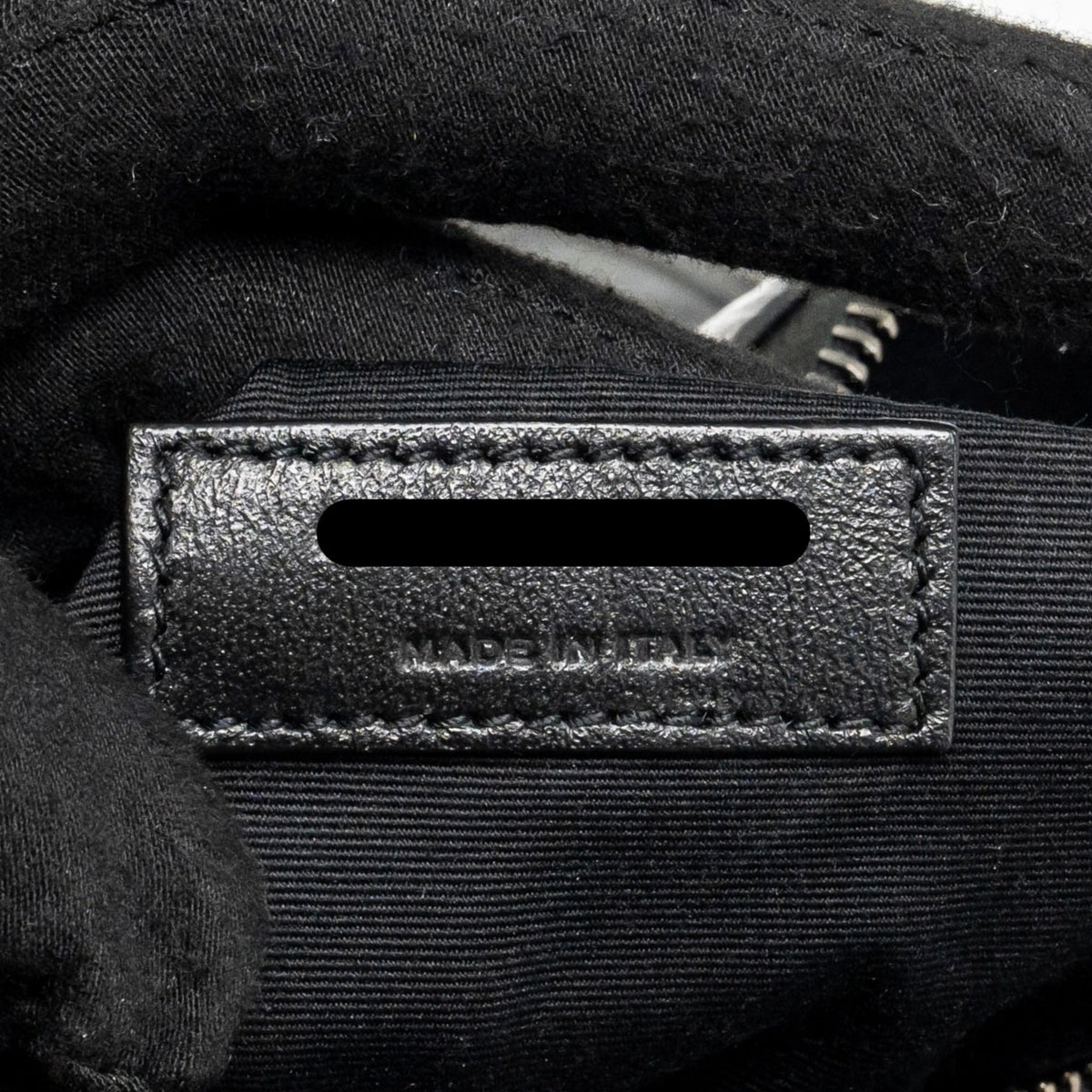 saint-laurent-niki-body-calfskin-black-shw