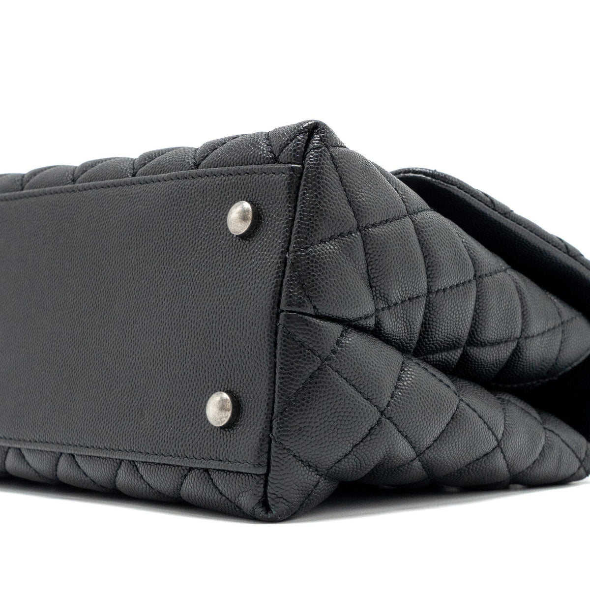 chanel-medium-coco-handle-lizard-embossed-handle-caviar-black-ruthenium-hardware