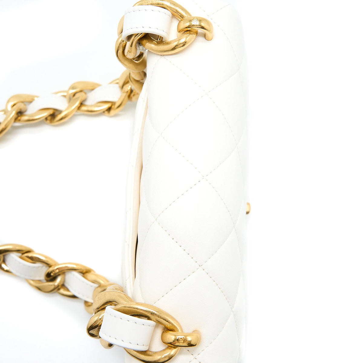 chanel-22s-giant-chain-falp-shoulder-bag-lambskin-white-ghw-microchip