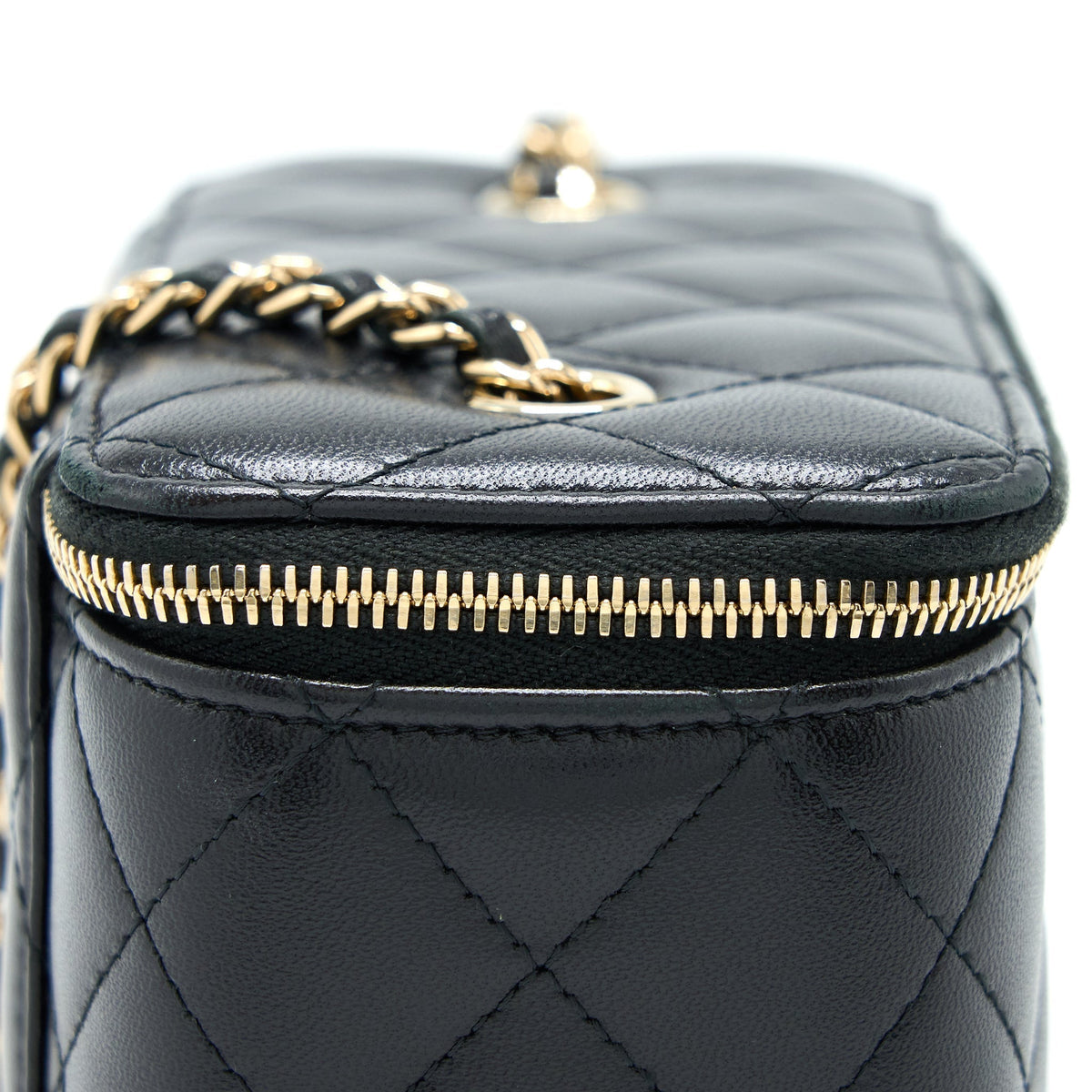 chanel-long-vanity-with-chain-lambskin-black-lghw-1