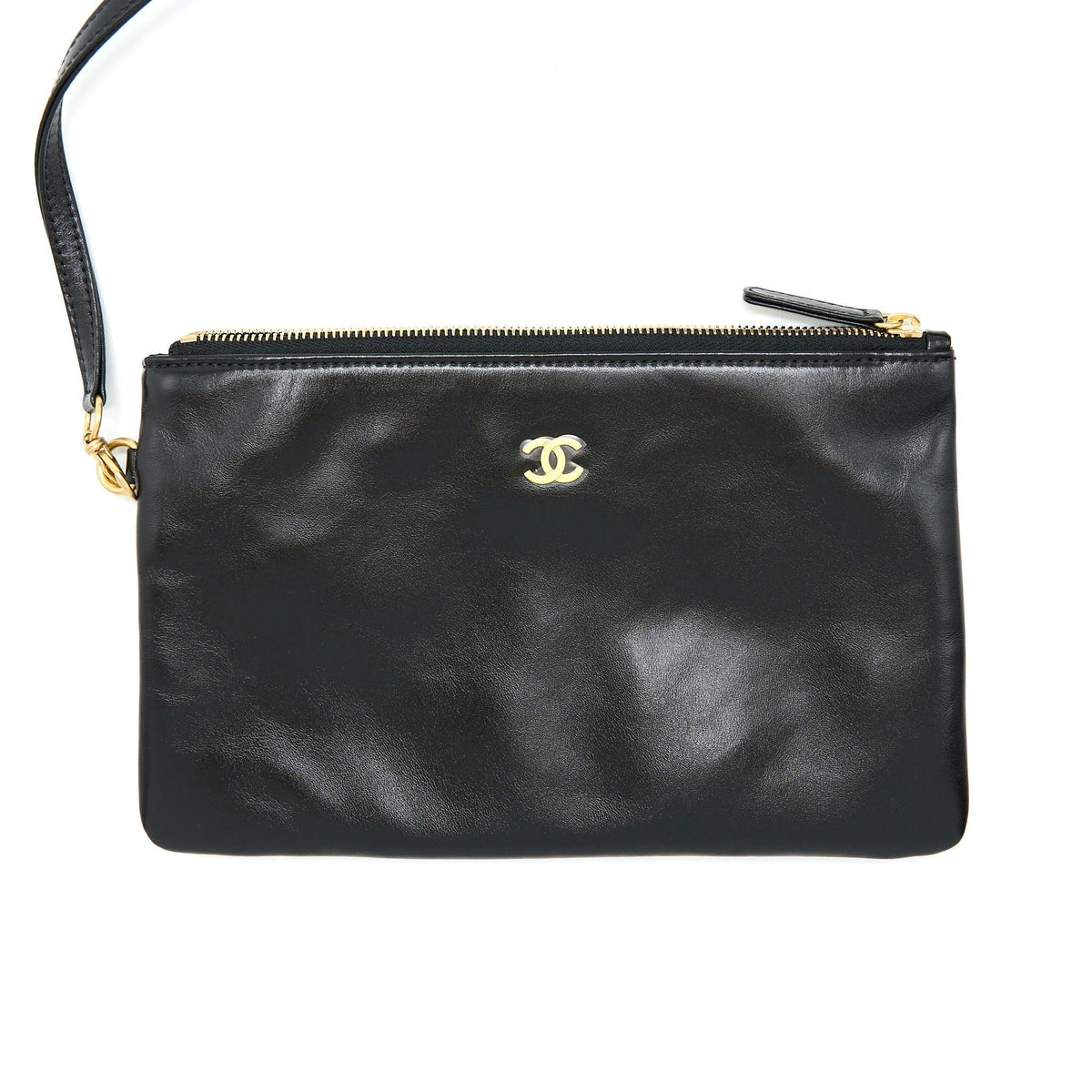 chanel-22-bag-medium-shiny-calfskin-black-in-gold-letter-ghw-microchip