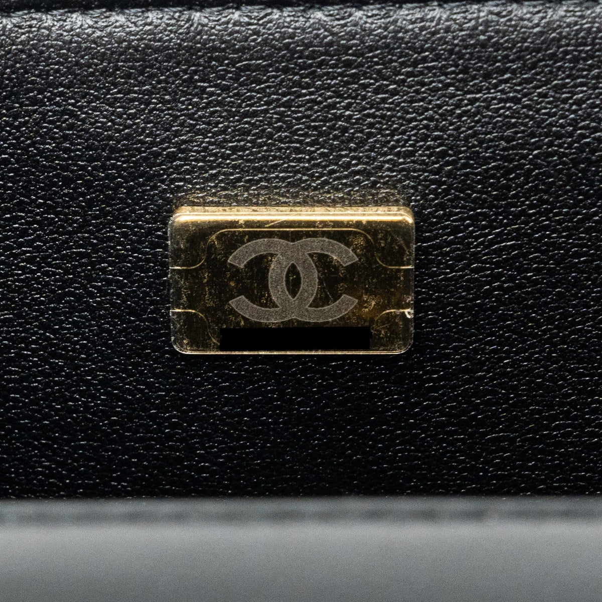 chanel-top-handle-mini-rectangular-flap-bag-lambskin-black-lghwmicrochip-1
