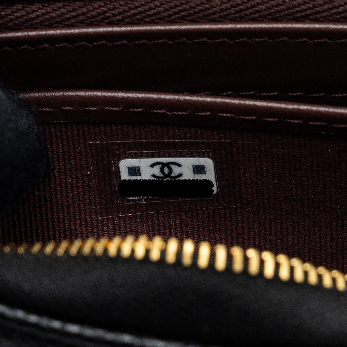 chanel-classic-long-zipped-wallet-caviar-black-ghw-microchip