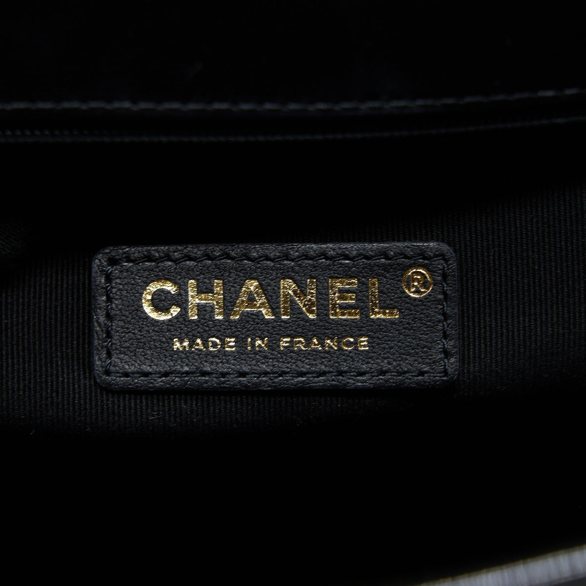 chanel-22k-large-backpack-patent-black-brushed-ghw-microchip
