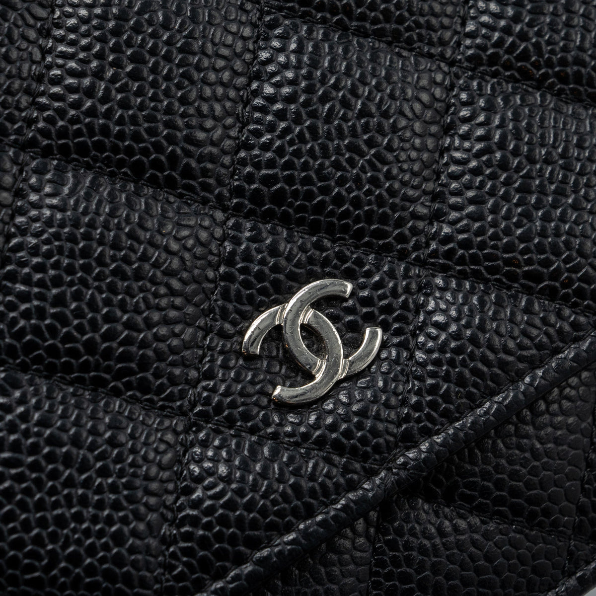 chanel-classic-wallet-on-chain-caviar-black-shw-7
