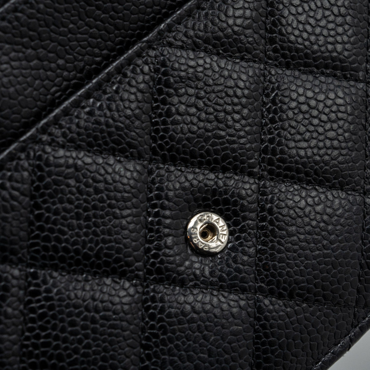 chanel-classic-wallet-on-chain-caviar-black-shw-7