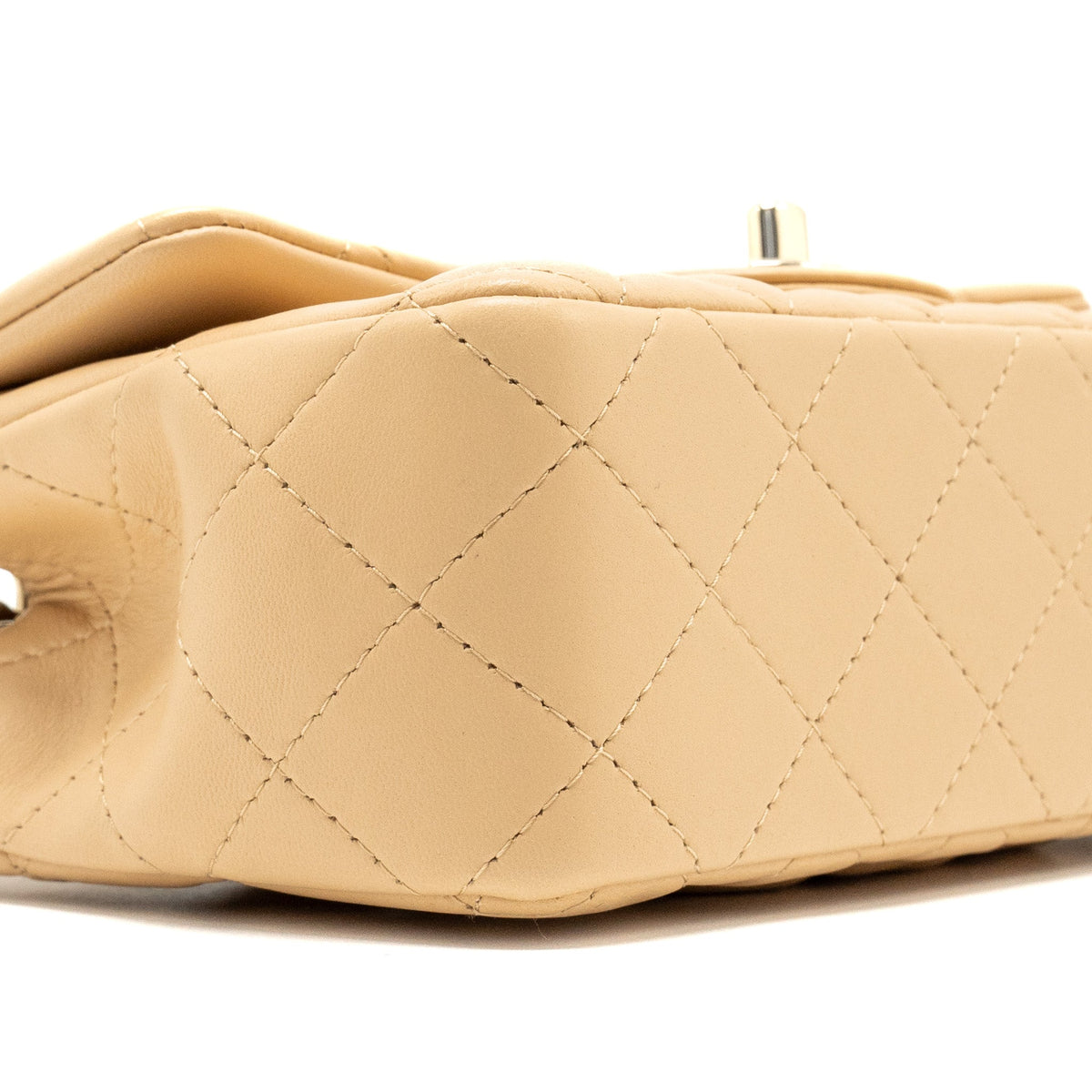 chanel-22c-mini-rectangular-flap-bag-lambskin-beige-lghw-microchip-1