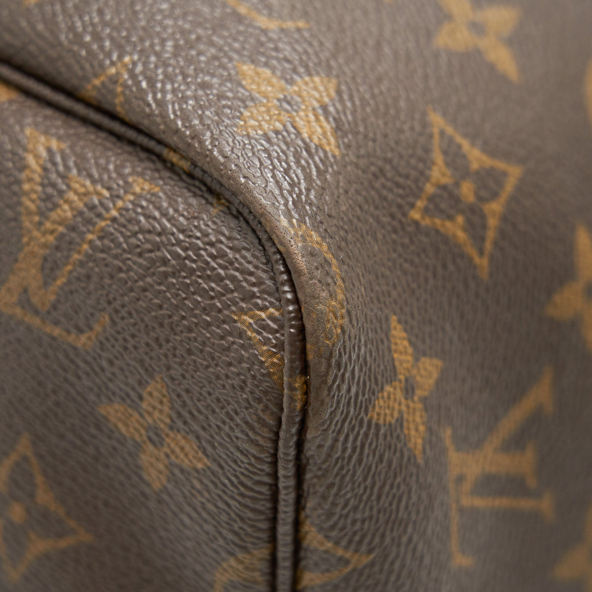 louis-vuitton-neverfull-gm-monogram-canvas