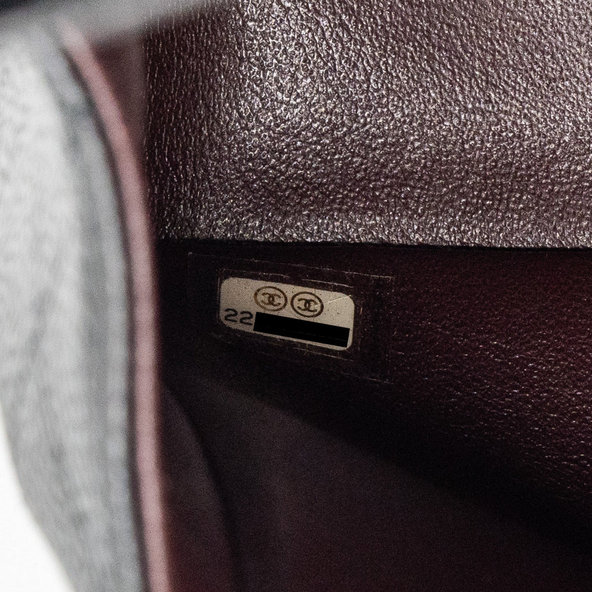 chanel-jumbo-classic-double-flap-bag-caviar-black-ghw-5