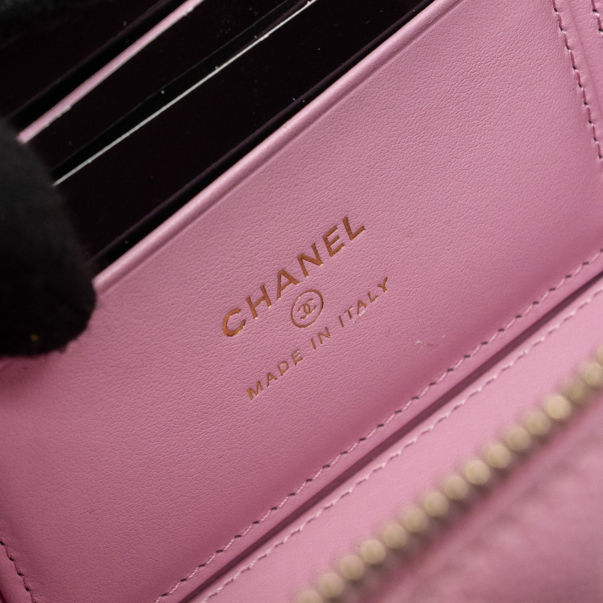 chanel-letter-top-handle-long-vanity-with-chain-caviar-pink-ghw