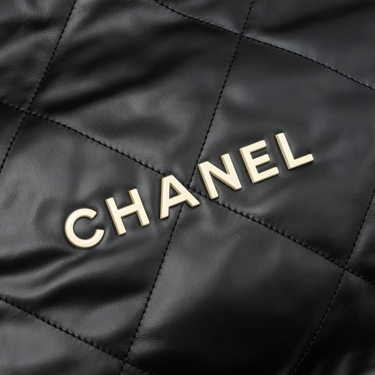 chanel-medium-22-bag-white-letter-calfskin-black-ghwmicrochip