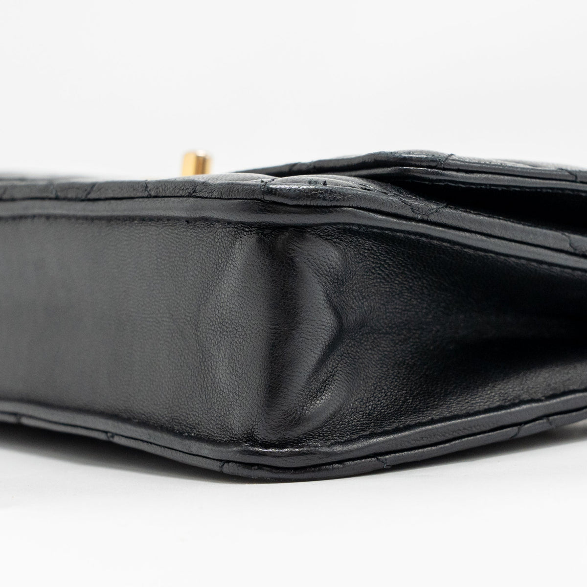 chanel-pearl-crush-wallet-on-chain-lambskin-black-ghw-microchip-copy