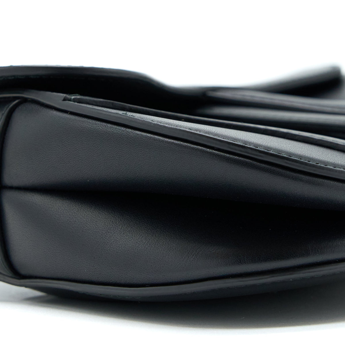 dior-mini-saddle-bag-calfskin-black-ghw