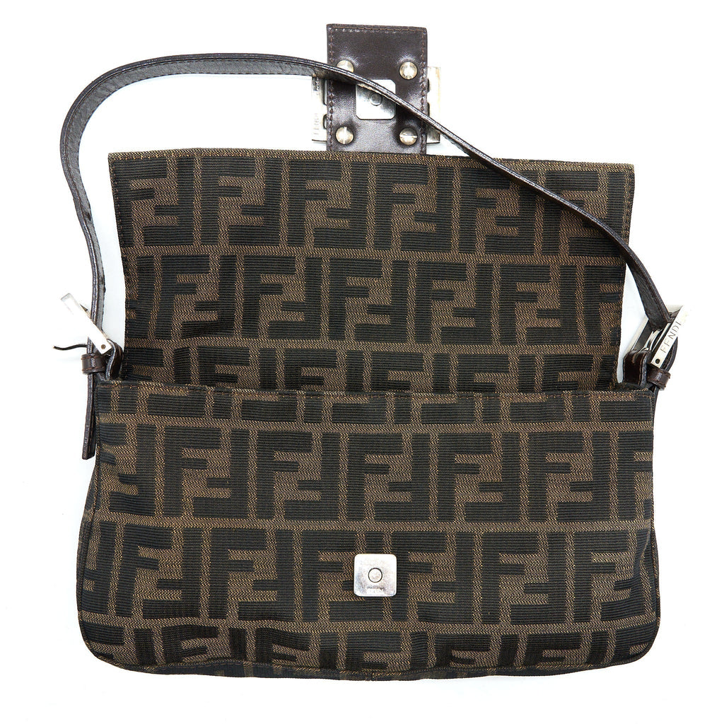 fendi-vintage-baguette-shouder-bag-ff-jacqiard-shw