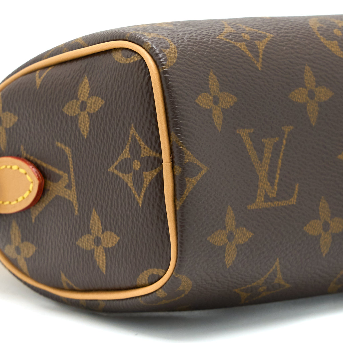 louis-vuitton-nano-speedy-monogram-canvas-ghw-new-version-6