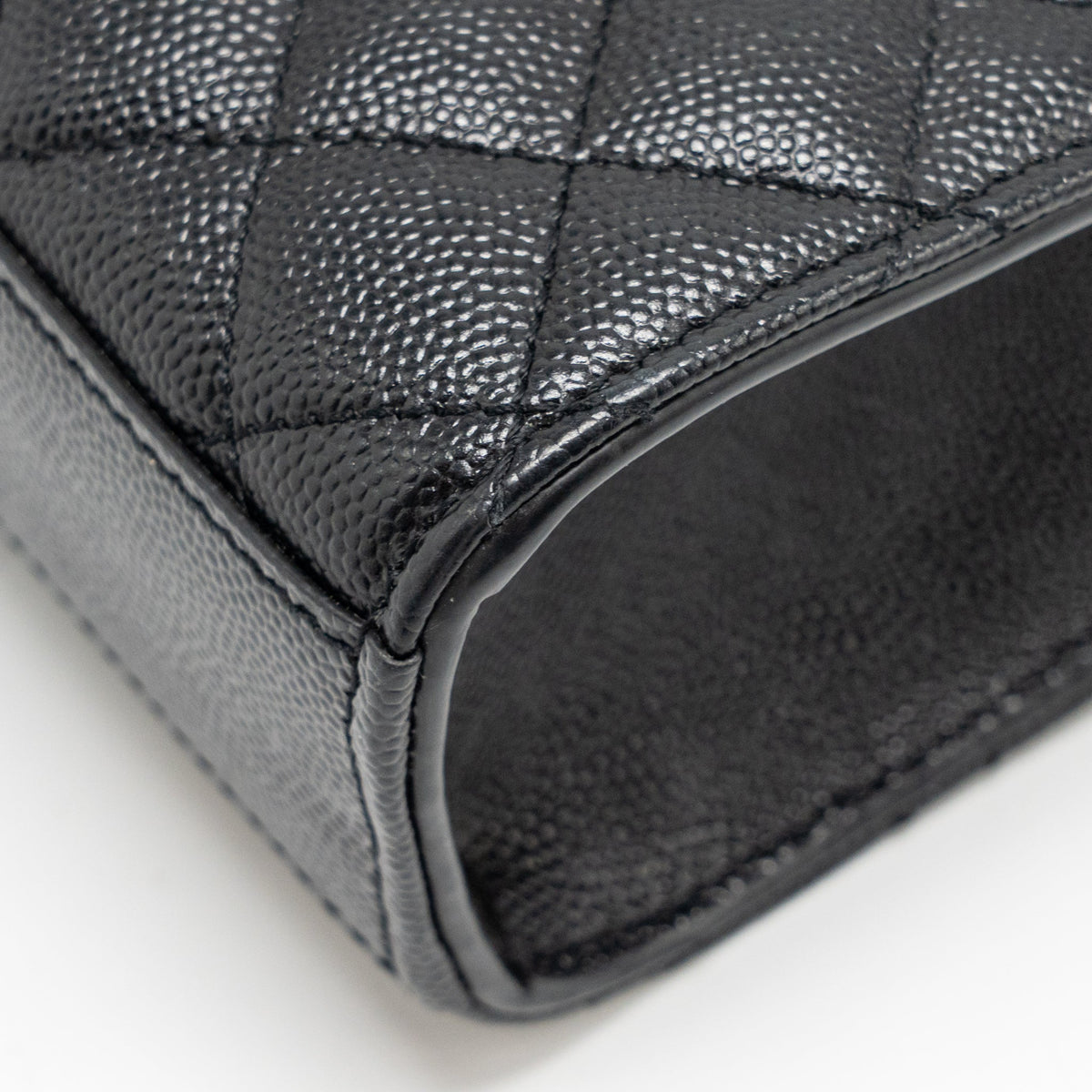 saint-laurent-ysl-medium-envelop-bag-grained-calfskin-black-shw