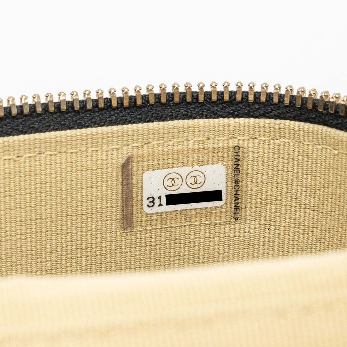 chanel-pearl-crush-mini-vanity-with-chain-lambskin-black-ghw-2