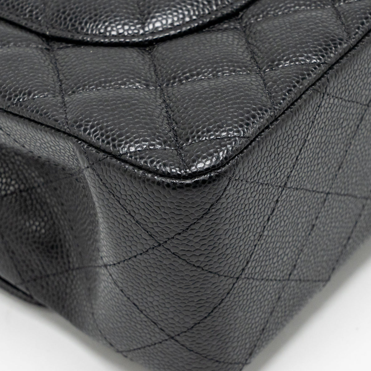 chanel-jumbo-classic-double-flap-bag-caviar-black-ghw-microchip-1