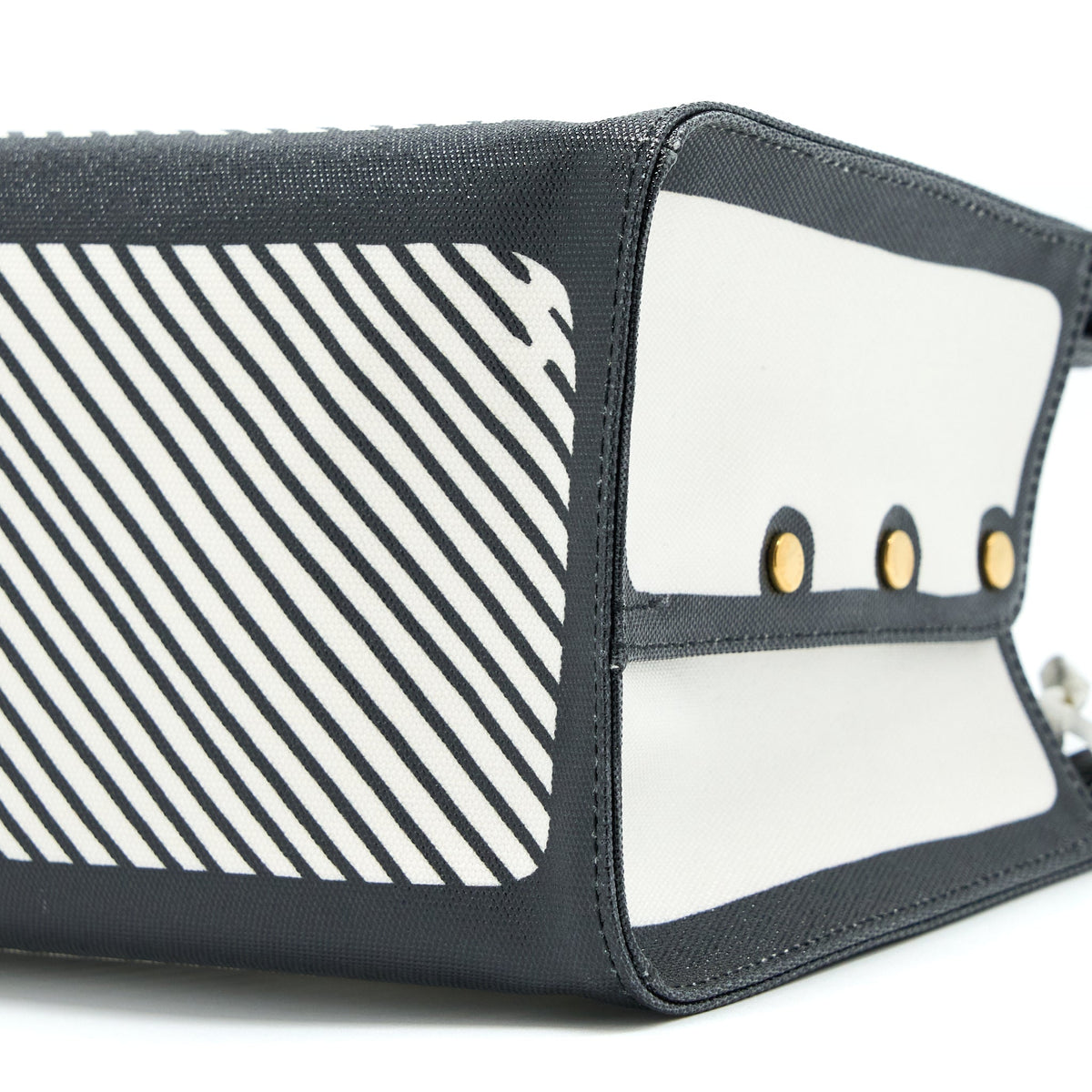 fendi-x-vides-coated-canvas-peekaboo-defender-cover-white-black