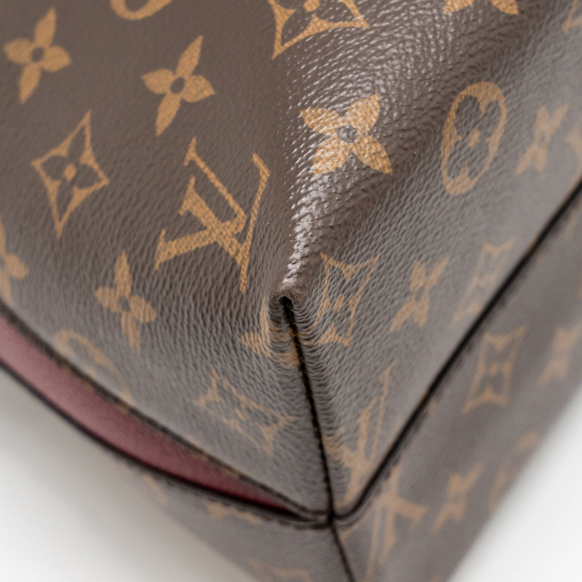 louis-vuitton-alma-b-n-b-bag-monogram-canvas-raspberry-ghw
