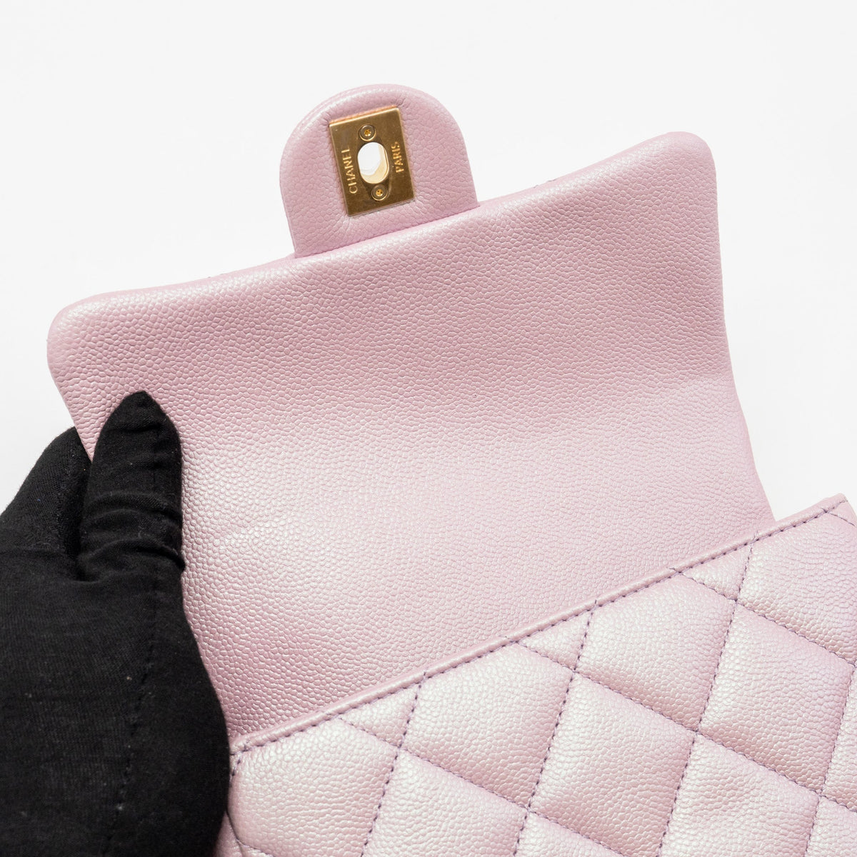 chanel-21k-my-perfect-mini-flap-bag-caviar-iridescent-pink-ghw-microchip-1