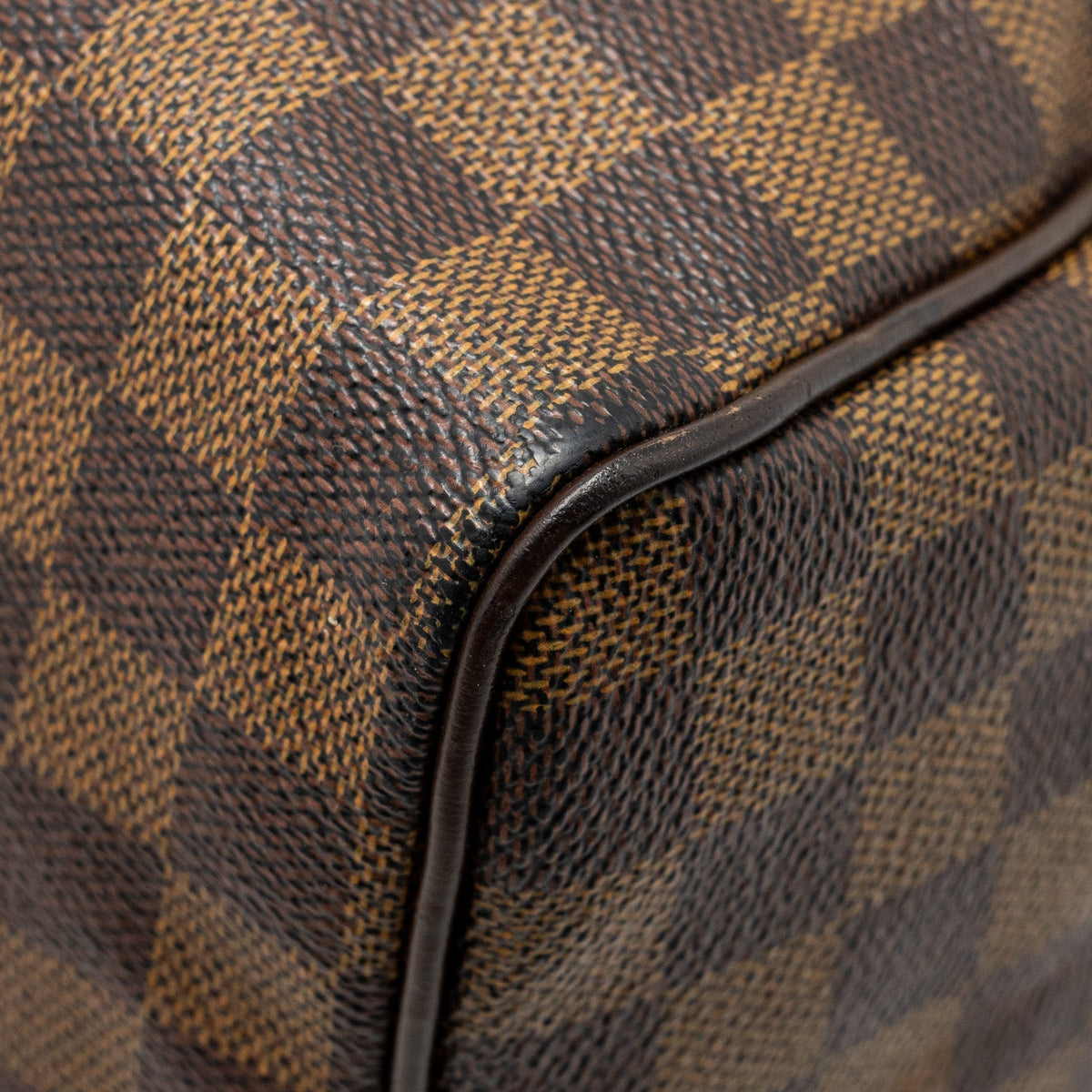 louis-vuitton-speedy-25-damier-ebene-ghw-4