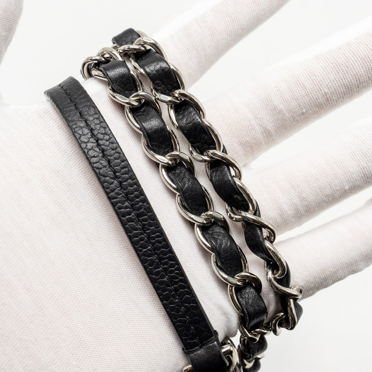 chanel-quilted-mini-vanity-bag-caviar-black-shw