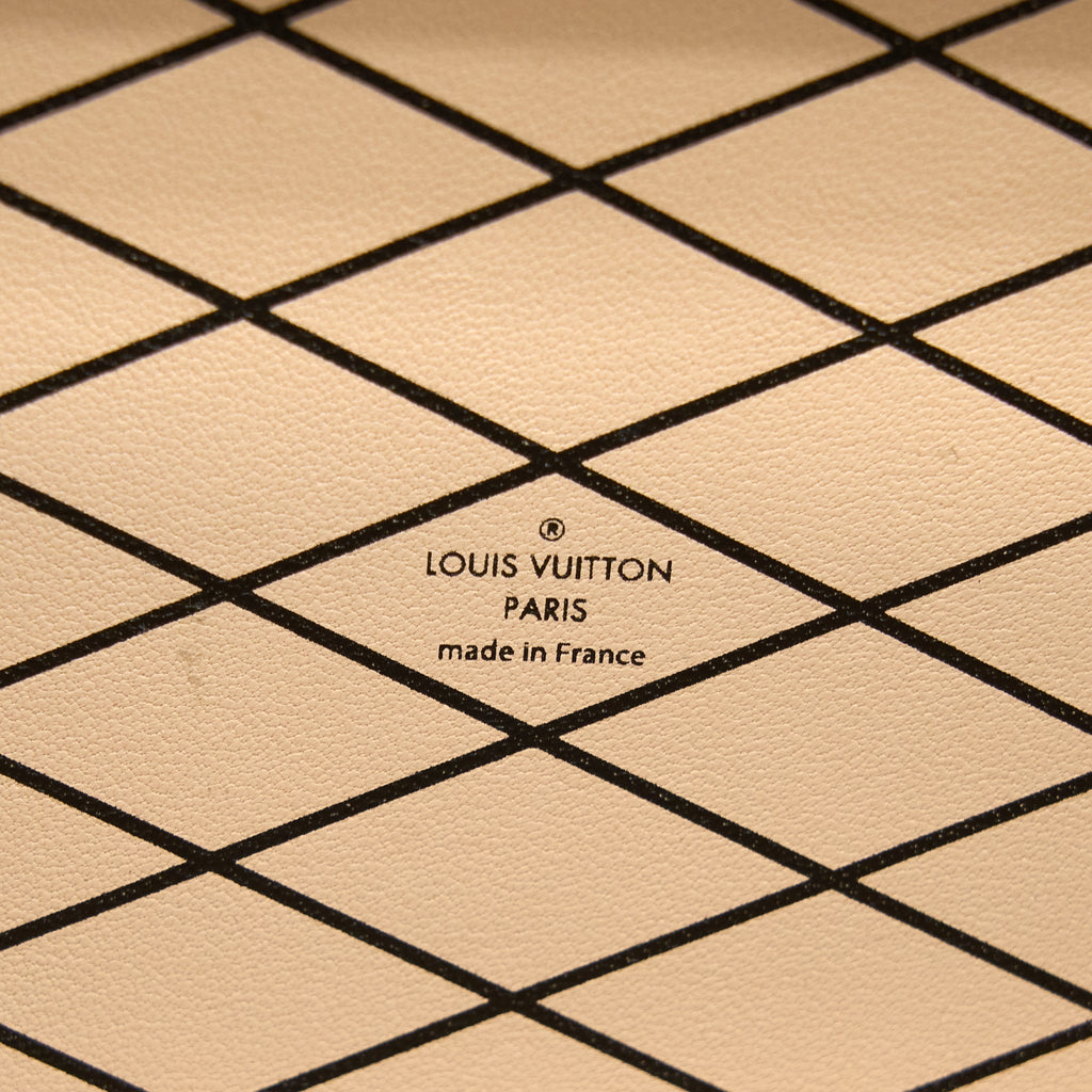 copy-of-louis-vuitton-petit-malle-monogram-canvas-ghw