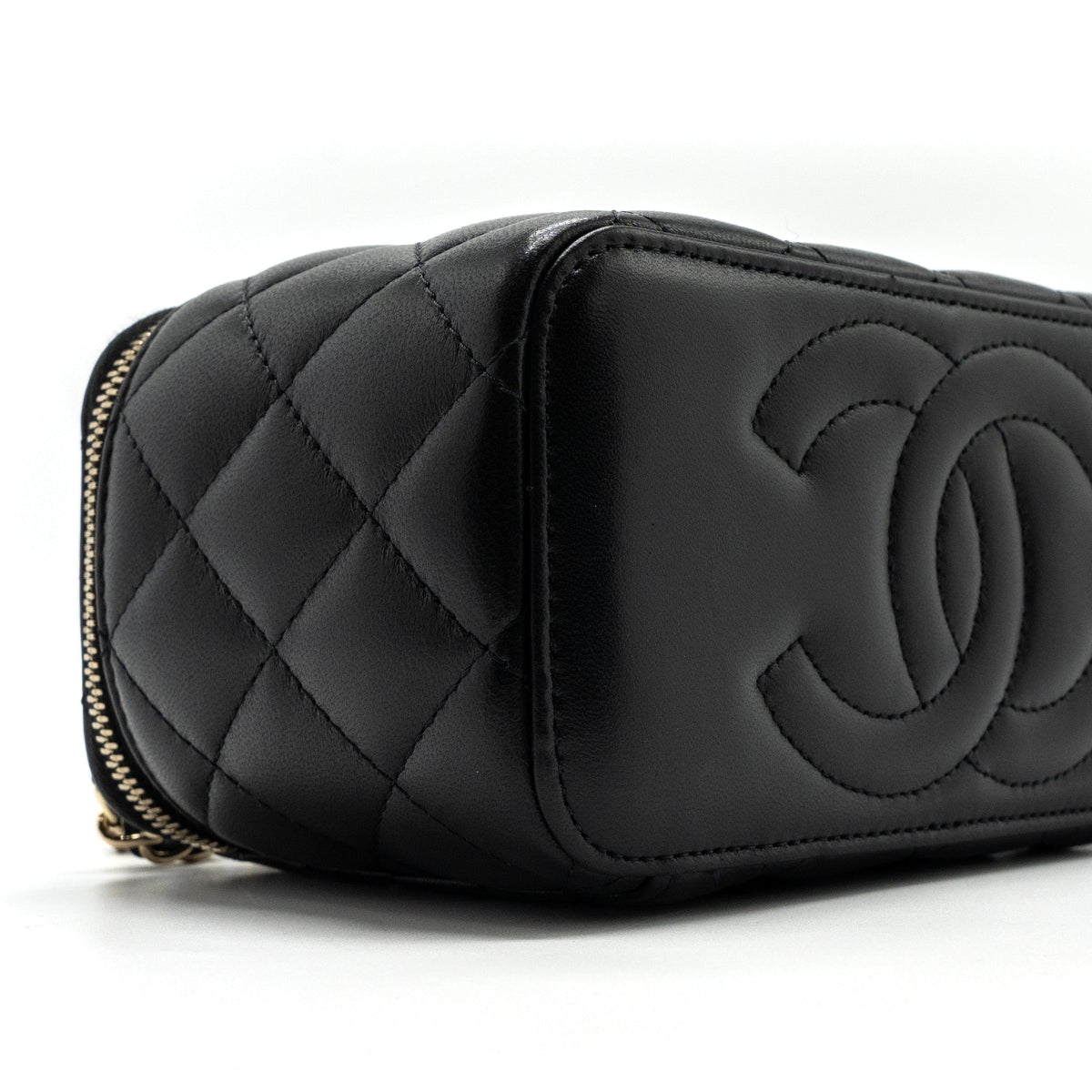 chanel-top-handle-long-vanity-with-chain-lambskin-black-lghw-microchip